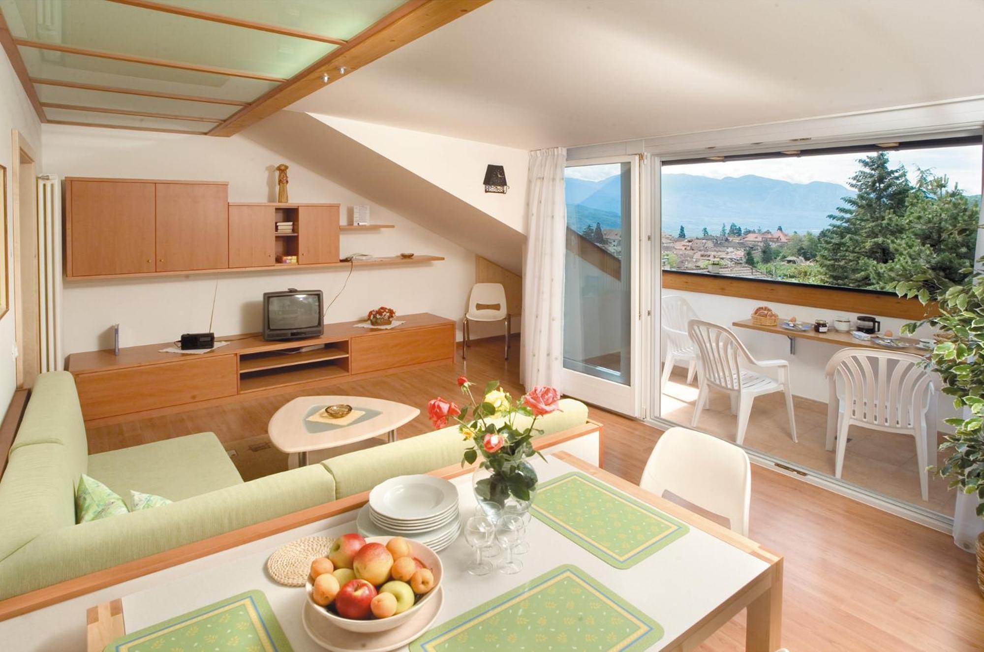 Residence Preyhof Caldaro Bagian luar foto