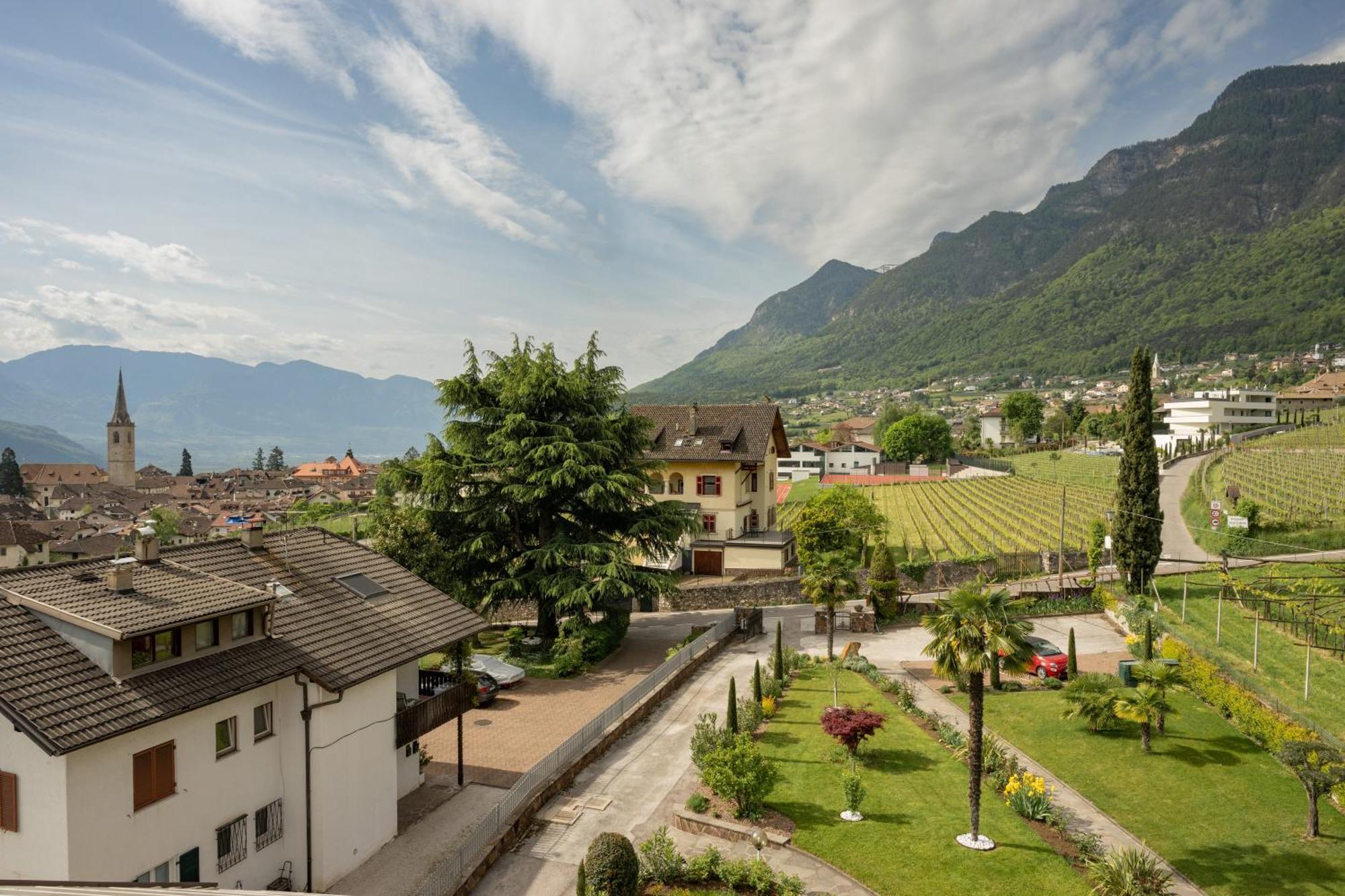 Residence Preyhof Caldaro Bagian luar foto