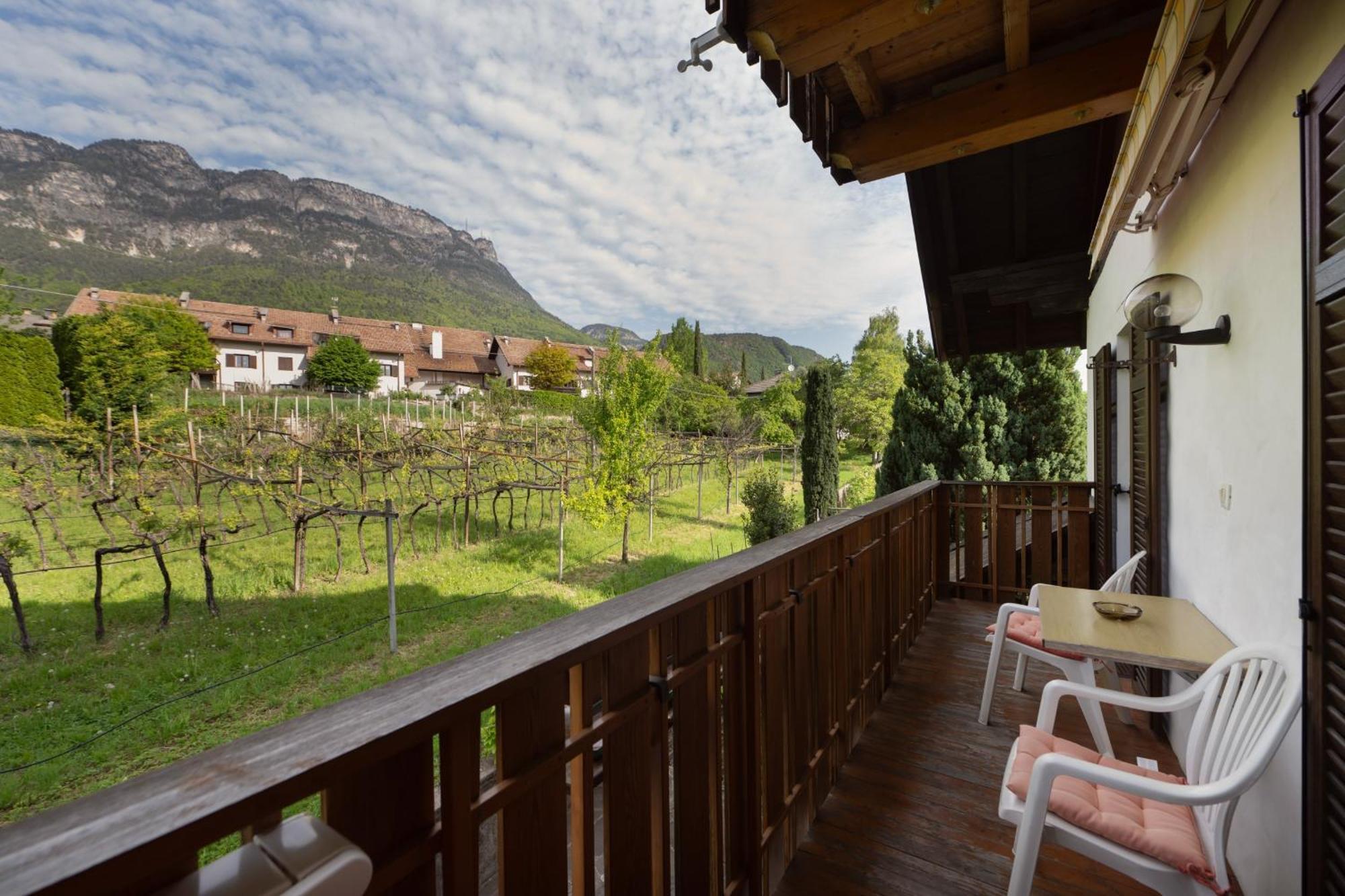 Residence Preyhof Caldaro Bagian luar foto